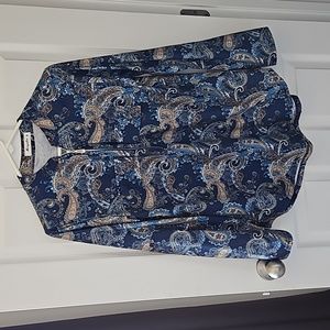 Long sleeve converts to 3/4 sleeve